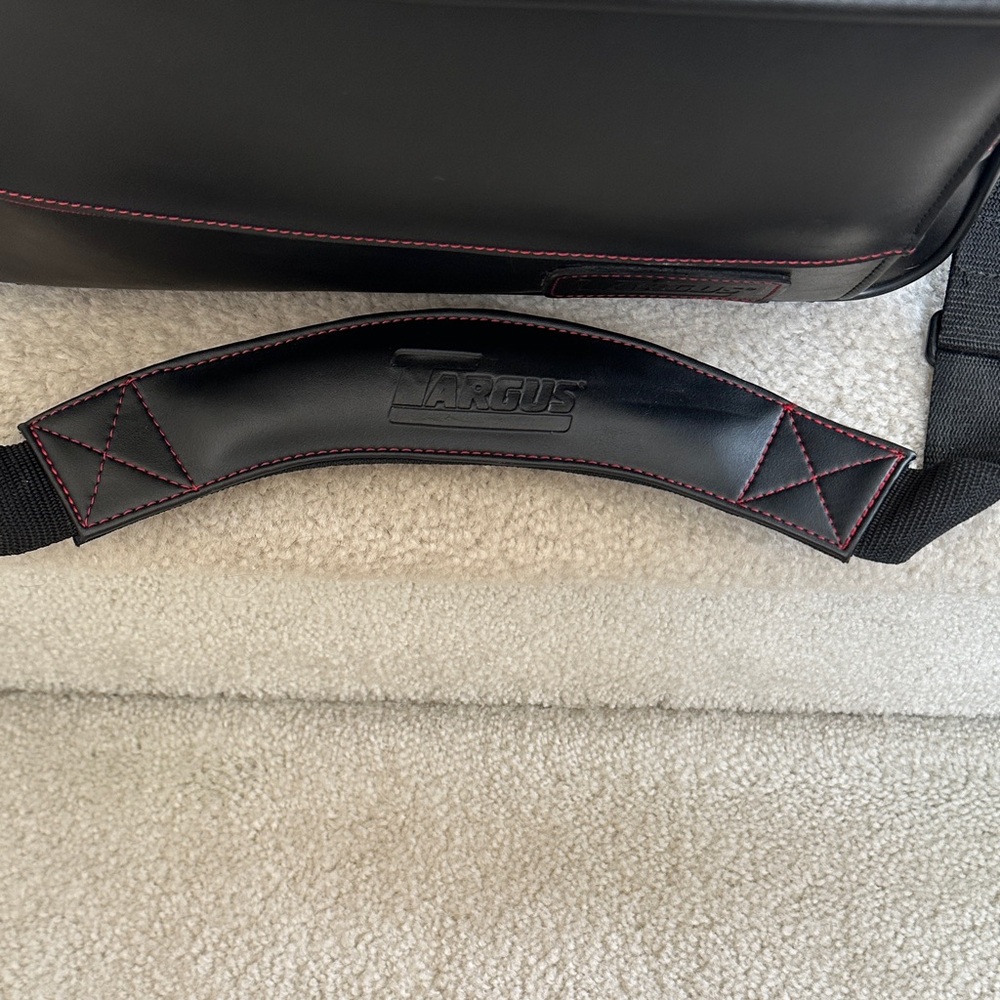Targus Universal Notebook - Picture 6 of 15